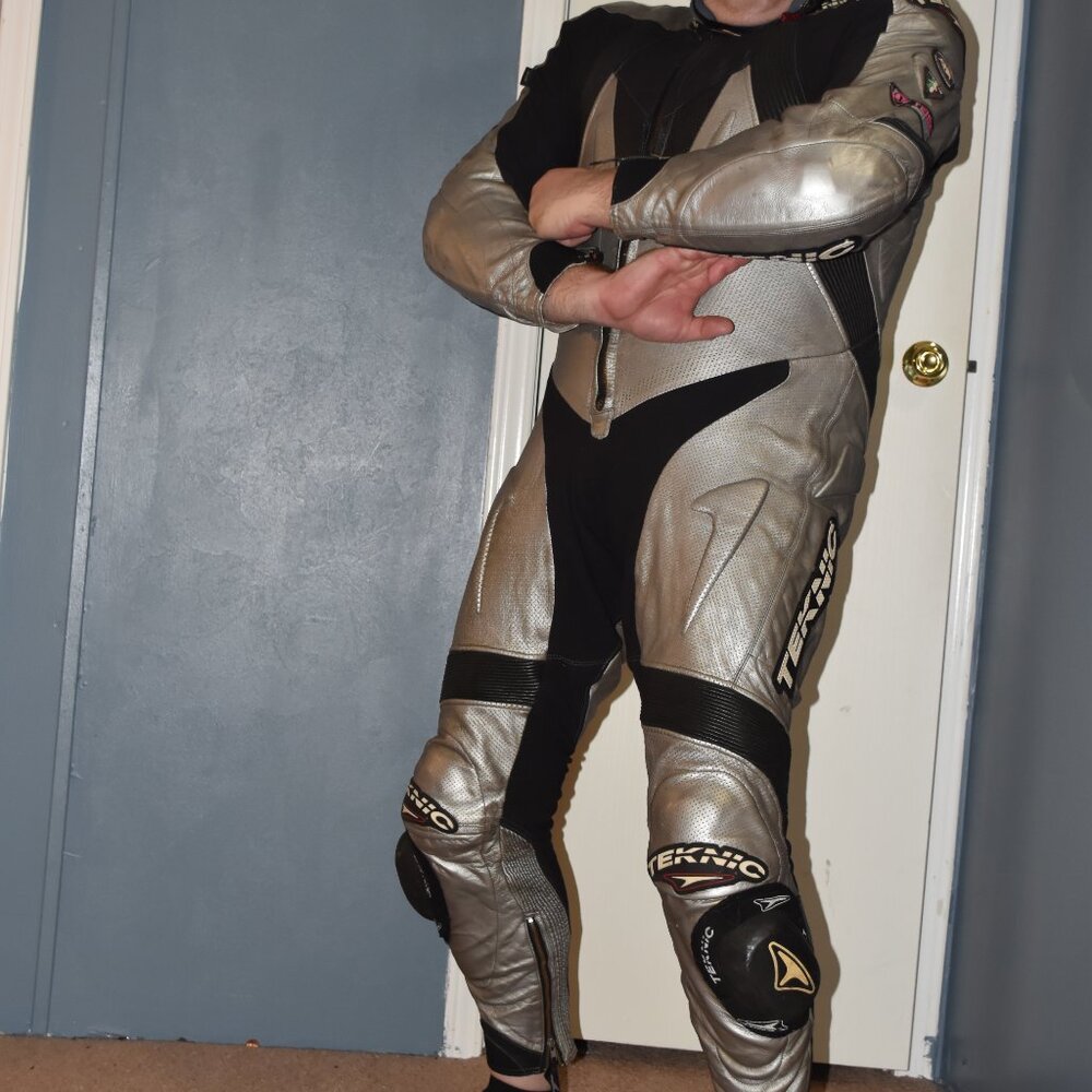 Teknic leather motorcycle suit, kangaroo hide, size US 44 - Picture 8 of 16